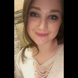 Meet your Posher, Chrissy